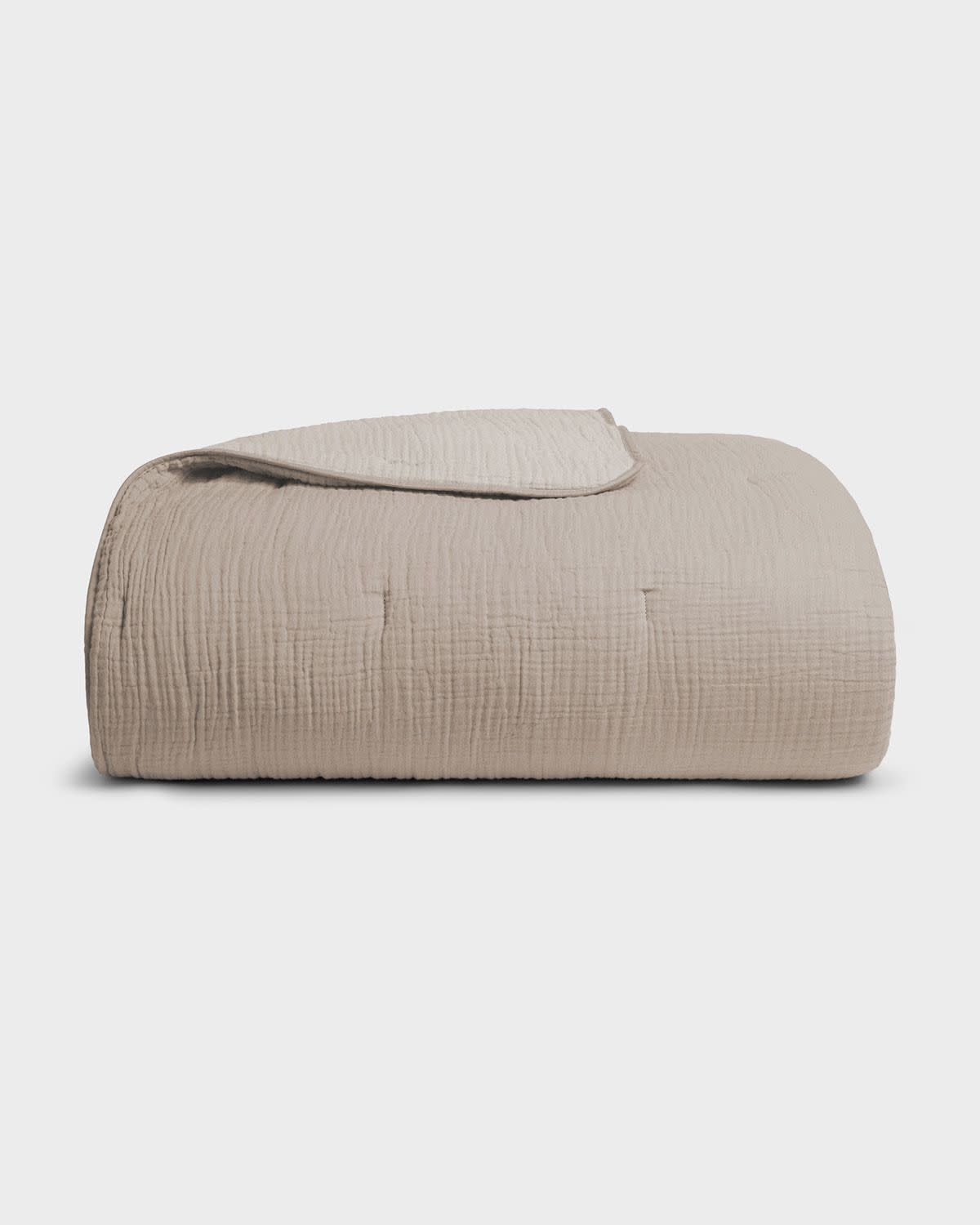 <p><a href="https://go.redirectingat.com?id=74968X1596630&url=https%3A%2F%2Fwww.parachutehome.com%2Fproducts%2Forganic-cloud-cotton-quilt&sref=https%3A%2F%2Fwww.elle.com%2Ffashion%2Fshopping%2Fg42244898%2Fgifts-for-mom%2F" rel="nofollow noopener" target="_blank" data-ylk="slk:Shop Now;elm:context_link;itc:0;sec:content-canvas" class="link rapid-noclick-resp">Shop Now</a></p><p>Organic Cloud Cotton Quilt</p><p>parachutehome.com</p><p>$79.00</p>