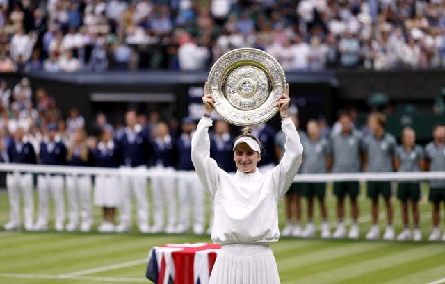 Marketa Vondrousova won the women's title 