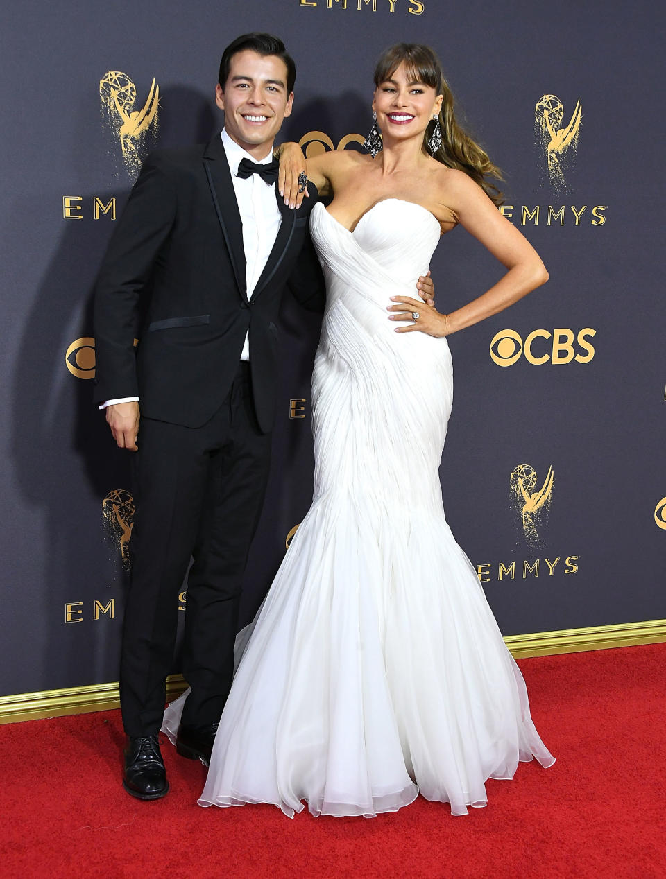 LOS ANGELES, CA - SEPTEMBER 17: Sofia Vergara, Manolo Gonzalez-Ripoll Vergara arrives at the 69th Annual Primetime Emmy Awards at Microsoft Theater on September 17, 2017 in Los Angeles, California. (Photo by Steve Granitz/WireImage)