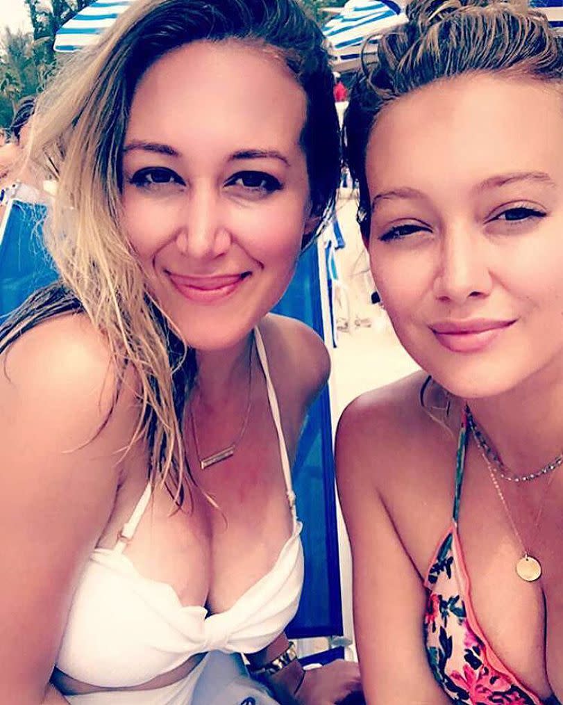 HAYLIE AND HILARY DUFF