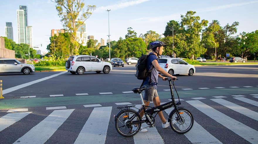Qué es el efecto invernadero: el uso de bicicleta es una forma de reducir el calentamiento global.