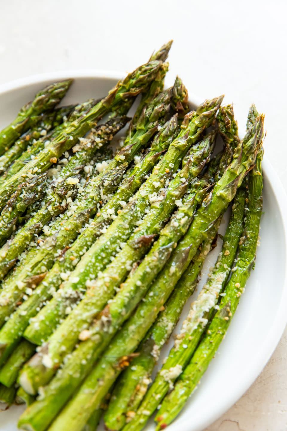 air fryer parmesan asparagus