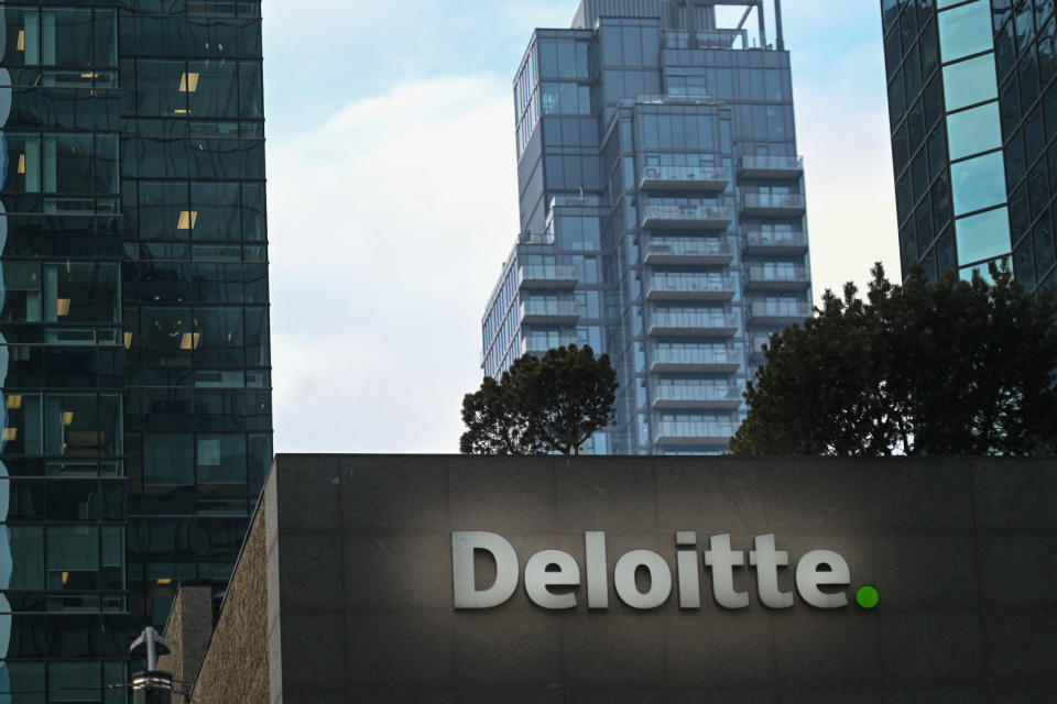 Für den aktuellen Restrukturierungsreport hat Deloitte rund 190 Insolvenzberater, Insolvenzverwalter, Management- und Rechtsberater, Finanzierer und weitere Experten befragt - Copyright: picture alliance / NurPhoto | Artur Widak