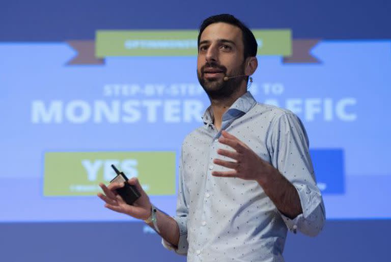 Esteban Cervi, Argentinos Tech en Europa