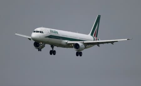 Pope Francis' plane approaches Balice airport near Krakow, Poland July 27, 2016. REUTERS/David W Cerny