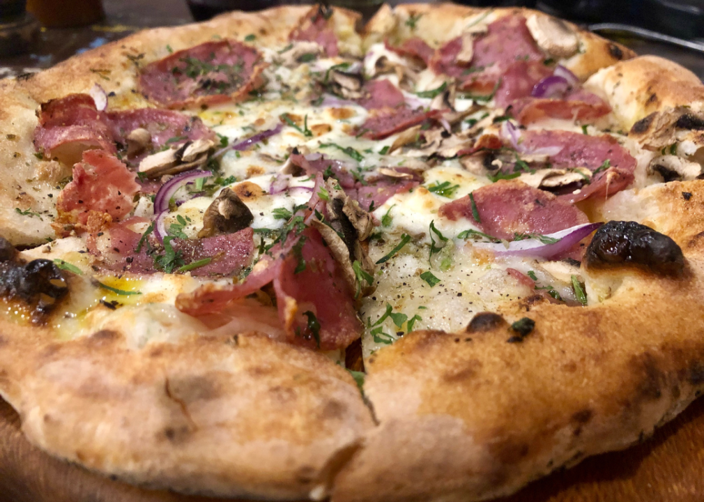 Truffle and salami artisan pizza.