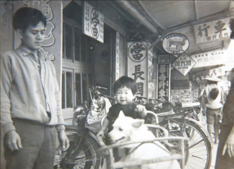 旗山太平商場大溝頂50年代照片。（作者提供）