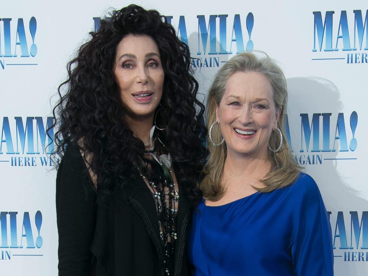 cher and meryl streep at the premiere of mamma mia here we go again