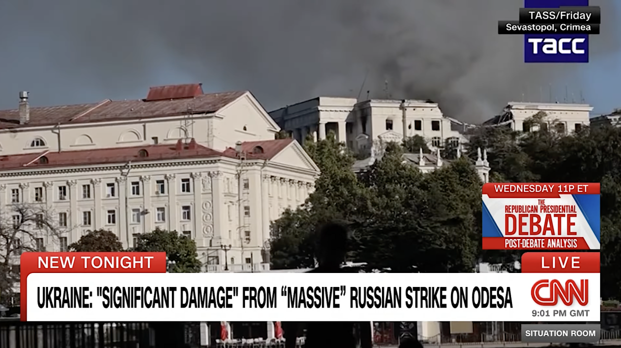  Russia's Black Sea Fleet headquarters on fire after Ukrainian strike. 