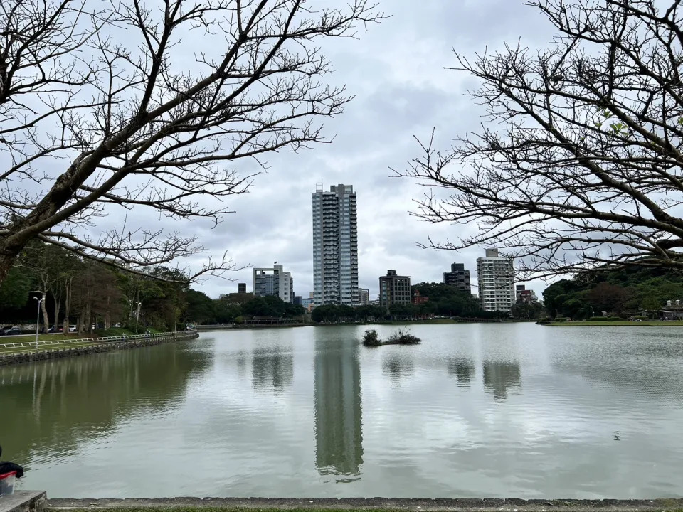 &#x0078a7;&#x006e56;&#x006c34;&#x005cb8;&#x008c6a;&#x005b85;&#x00300c;&#x0078a7;&#x006e56;&#x007554;&#x00300d;19&#x006a13;&#x006236;6&#x006708;&#x004ee5;2.3&#x005104;&#x005143;&#x006210;&#x004ea4;&#x00ff0c;&#x006bcf;&#x00576a;&#x0055ae;&#x0050f9;137.3&#x00842c;&#x005143;&#x003002;&#x005716;/&#x0053f0;&#x007063;&#x00623f;&#x005c4b;&#x0063d0;&#x004f9b;