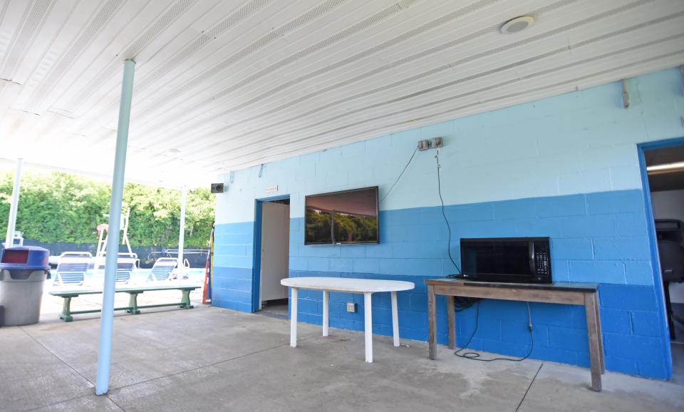 The Woodland Pool building has recently upgraded with a TV and fresh paint.