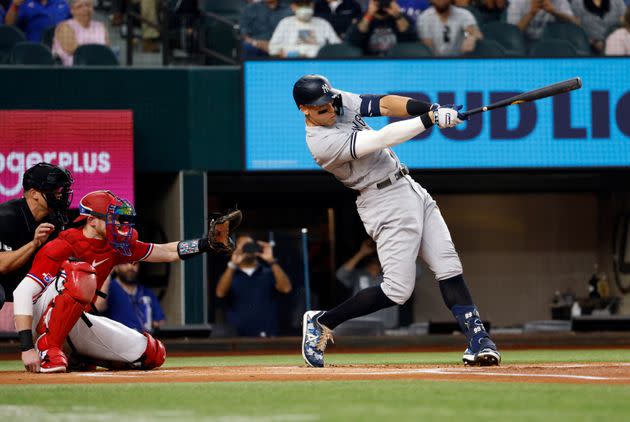 Aaron Judge connects on his 62nd home run. (Photo: Ron Jenkins via Getty Images)