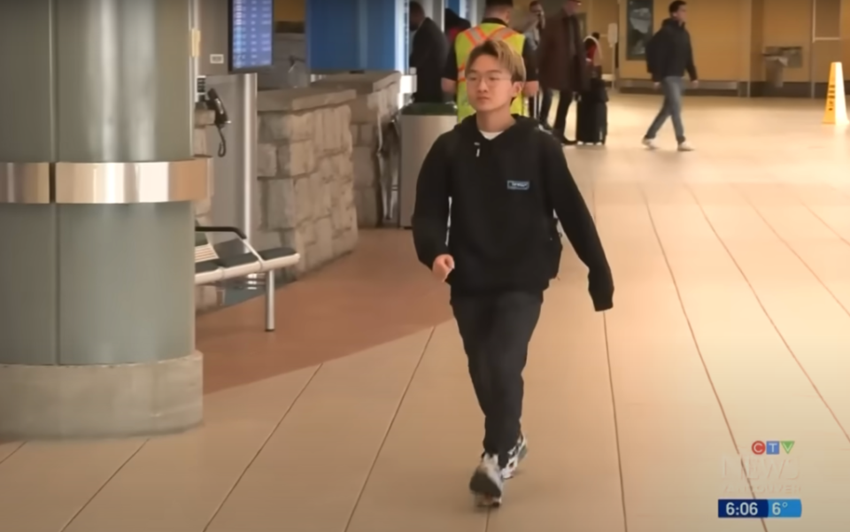 Tim Chen, an economics student in his final year at the University of British Columbia in Vancouver, Canada, flies nearly 2 hours from his home in Calgary to school and back because the off-campus housing prices were too much for him. CTV-News/YouTube