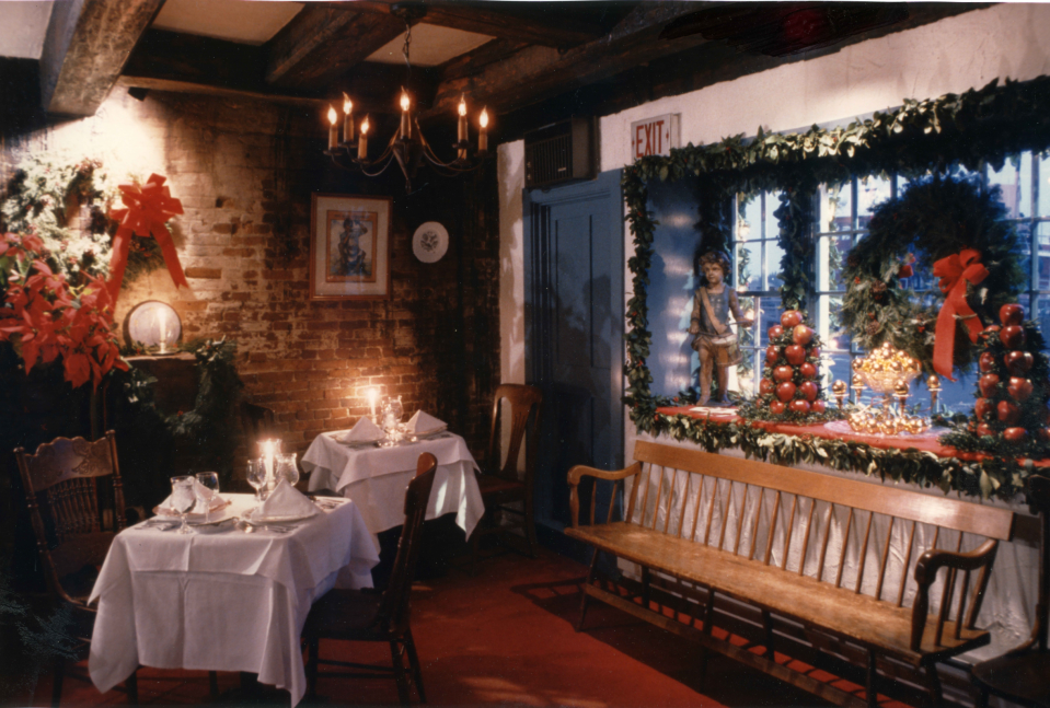 The front window of the Blue Strawbery on Portsmouth's Ceres Street is shown festooned for Christmas in 1985.