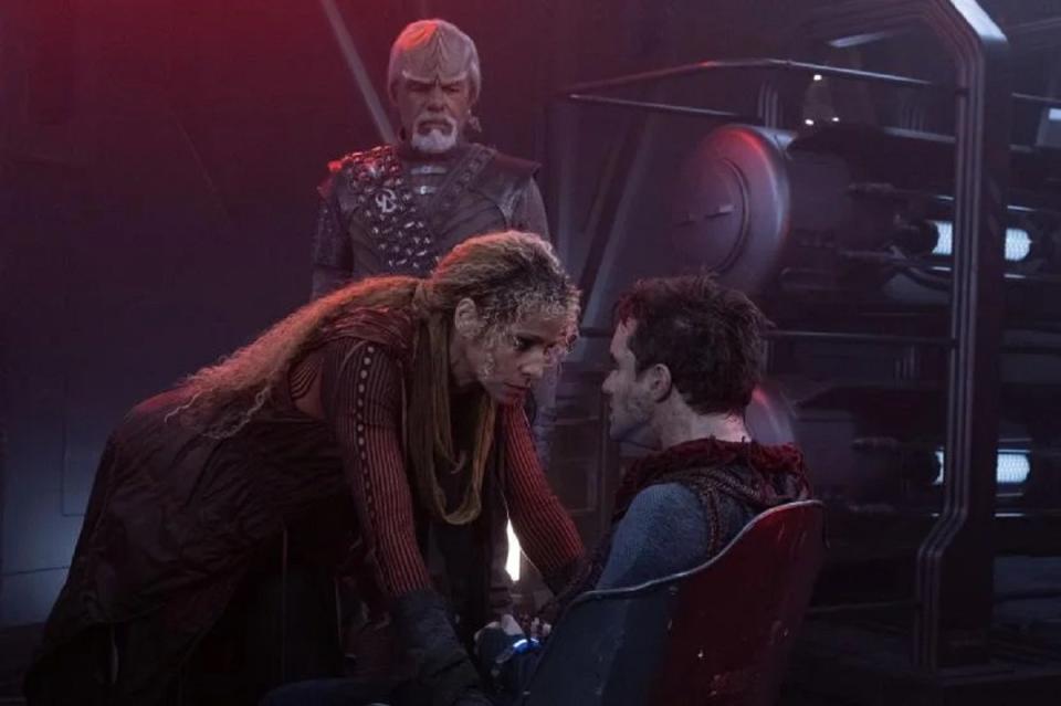 Worf (Michael Dorn) and Raffi (Michelle Hurd) interrogate a Changeling in Picard season three's "Seventeen Seconds." 