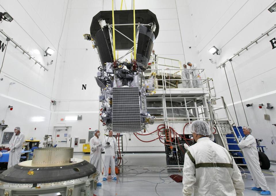 La sonde Solar Parker Probe de la NASA est à peu près de la taille d’une voiture. NASA