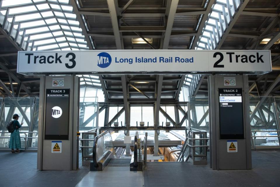 To help quell some of the outrage over the new toll, the MTA is rolling out discounted monthly transit passes for the LIRR and Metro North – except they only apply to trips inside the city. Daniel William McKnight