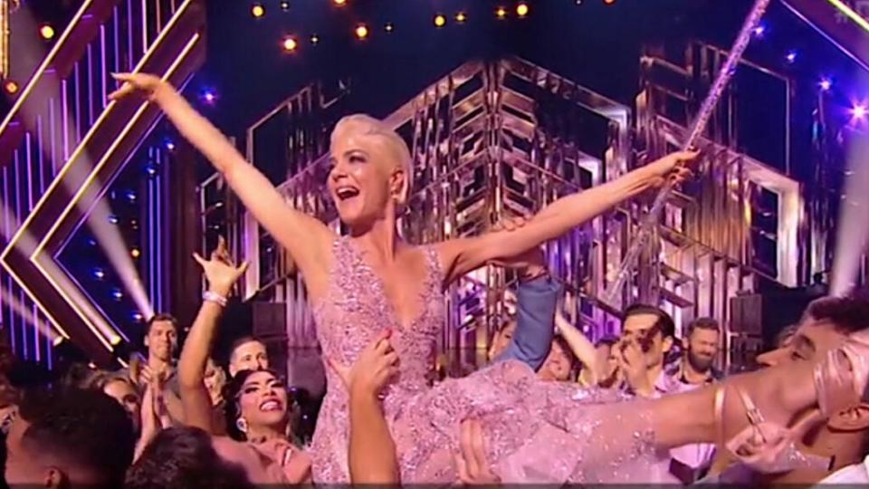 Selma Blair was lifted up by her fellow dancers as she bid farewell to the competition on Monday night.