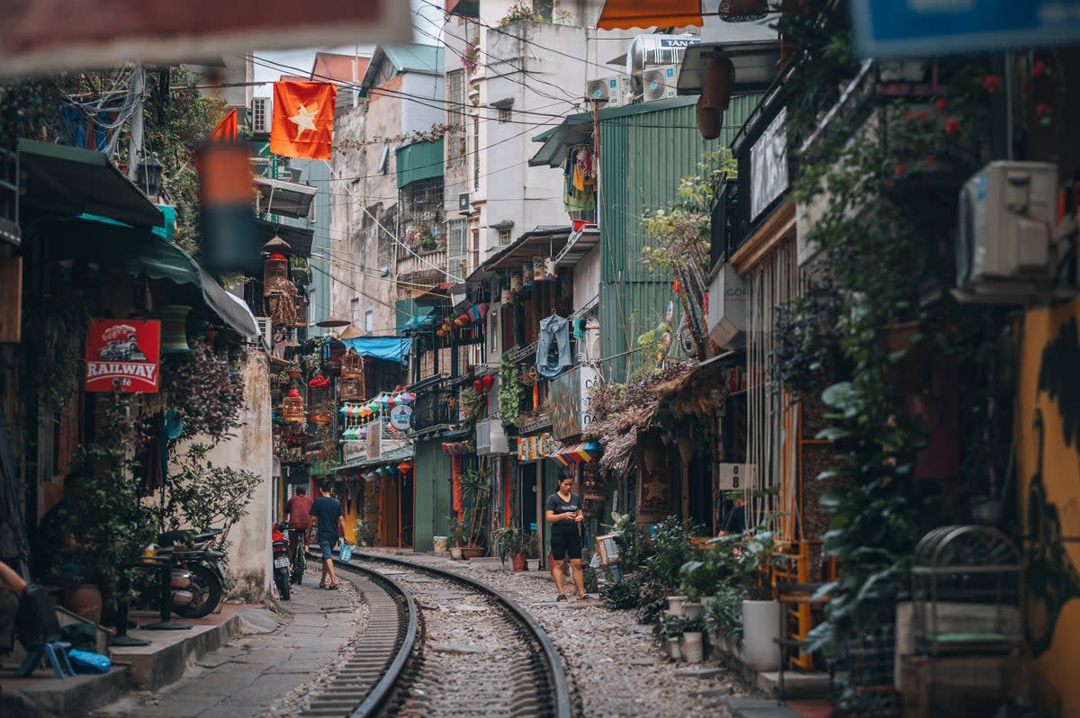 The famous shopping markets on Train Street in Hanoi (Getty Images)