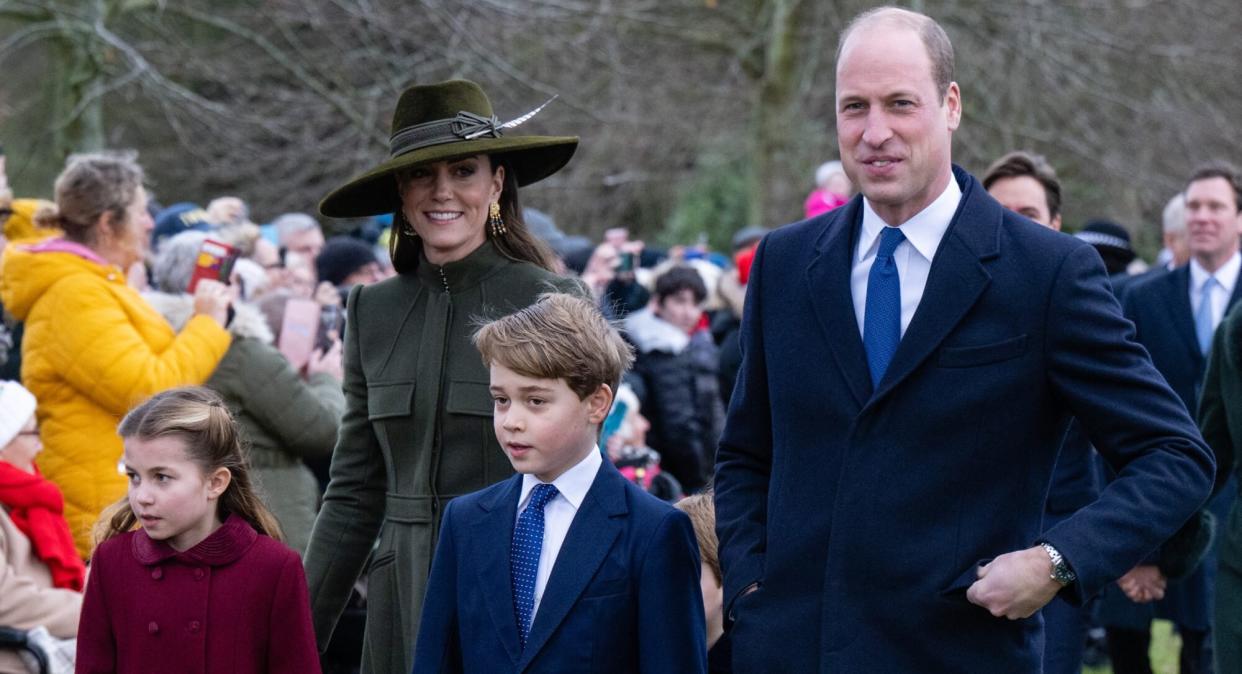 touts wales family royal christmas 2022