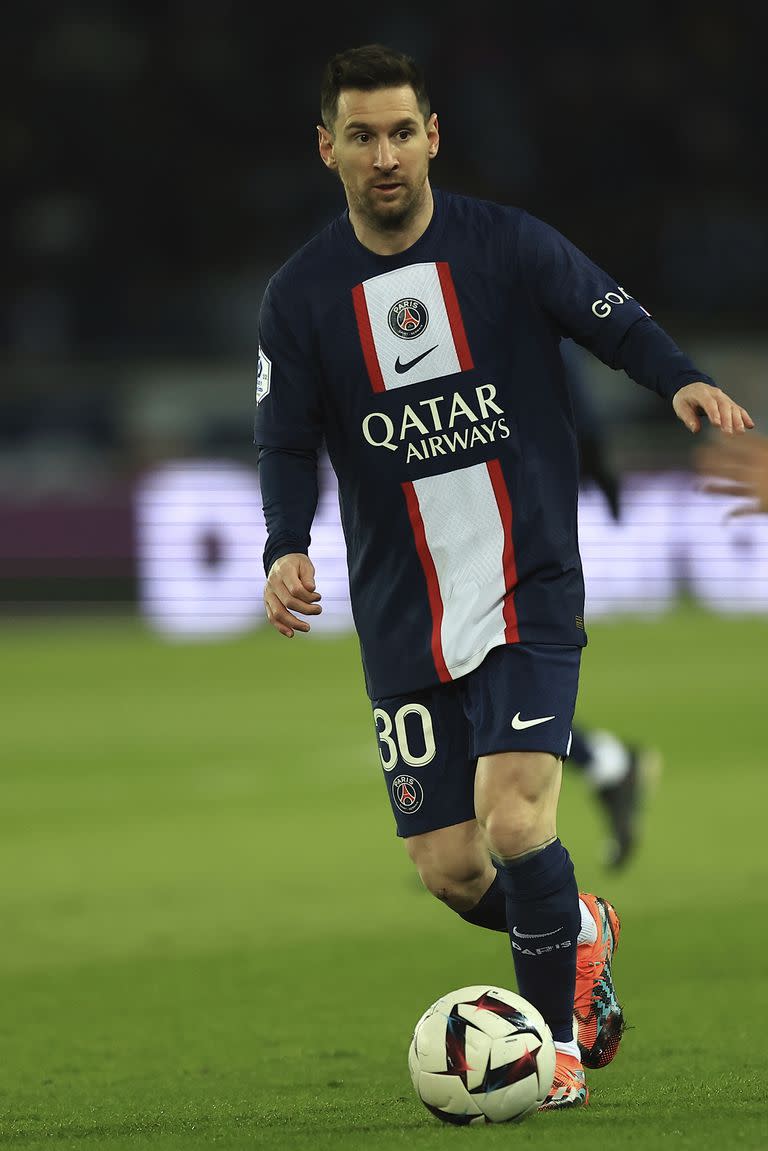 PSG's Lionel Messi controls the ball during the French League One soccer match between Paris Saint-Germain and Nantes at the Parc des Princes in Paris, Saturday, March 4, 2023. (AP Photo/Aurelien Morissard)