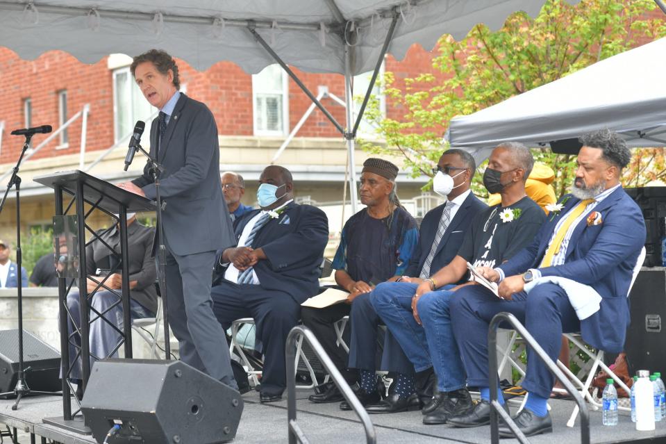 Chattanooga Mayor Tim Kelly reads a proclamation apologizing “to Mr. Ed Johnson for the miscarriage of justice that occurred on March 19, 1906” that resulted in Johnson being taken from jail and lynched on the Walnut Street Bridge by a mob of vicious white men after he was falsely accused of raping a white woman.