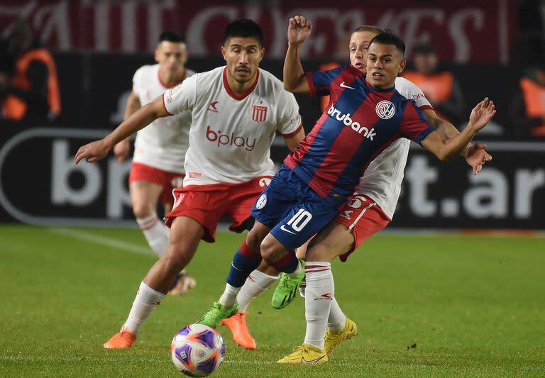 San Lorenzo y Estudiantes disputan uno de los partidos de la fecha