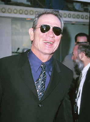 Tommy Lee Jones at the Mann Village Theare premiere of Paramount's Rules Of Engagement in Westwood, CA