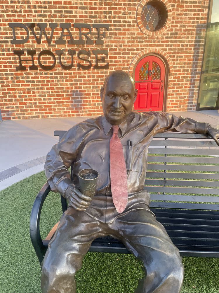 It is here in 1964 that Truett Cathy invented – and his customers at The Dwarf House taste-tested –
what is now known as the Chick-fil-A Chicken Sandwich.