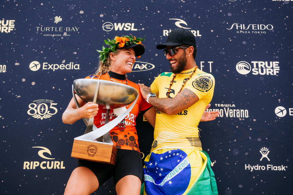 SAN CLEMENTE, CALIFORNIA - SEPTEMBER 8: (L-R) Seven-time WSL Champion Stephanie Gilmore of Australia and Filipe Toledo of Brazil after winning the World Title at the Rip Curl WSL Finals on September 8, 2022 at San Clemente, California. (Photo by Pat Nolan/World Surf League via Getty Images)