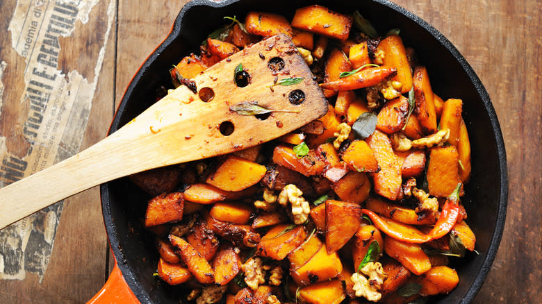 pan of colorful sauteed vegetables