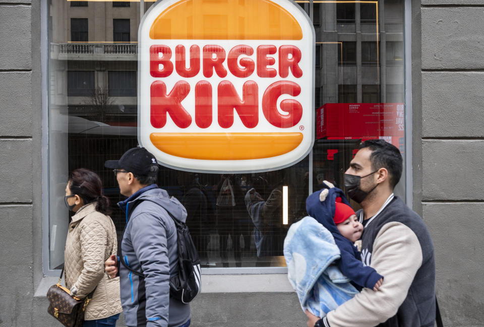 MADRID, SPAIN - 2022/03/15: Pedestrians walk past the American chain of hamburger fast food restaurants Burger King in Spain. (Photo by Xavi Lopez/SOPA Images/LightRocket via Getty Images)