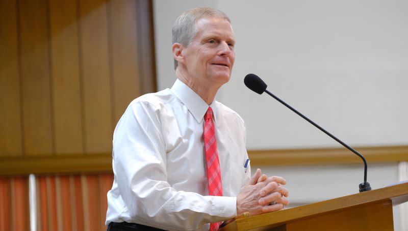 Elder David A. Bednar, of the Quorum of the Twelve Apostles, and his wife, Sister Susan K. Bednar, meet with missionaries from the Philippines Manila, Quezon City, Quezon City North and Antipolo missions at the Buendia Chapel on Feb. 21, 2023. The apostle recently released a “day in the life” video that’s been popular online. 