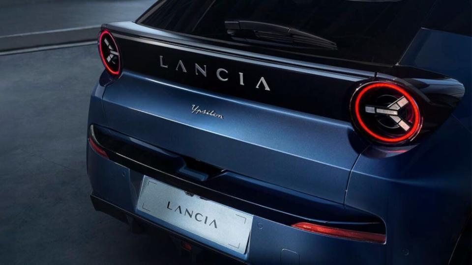大改款Ypsilon的單圓尾燈組頗有義大利車的味道。(圖片來源/ Lancia)