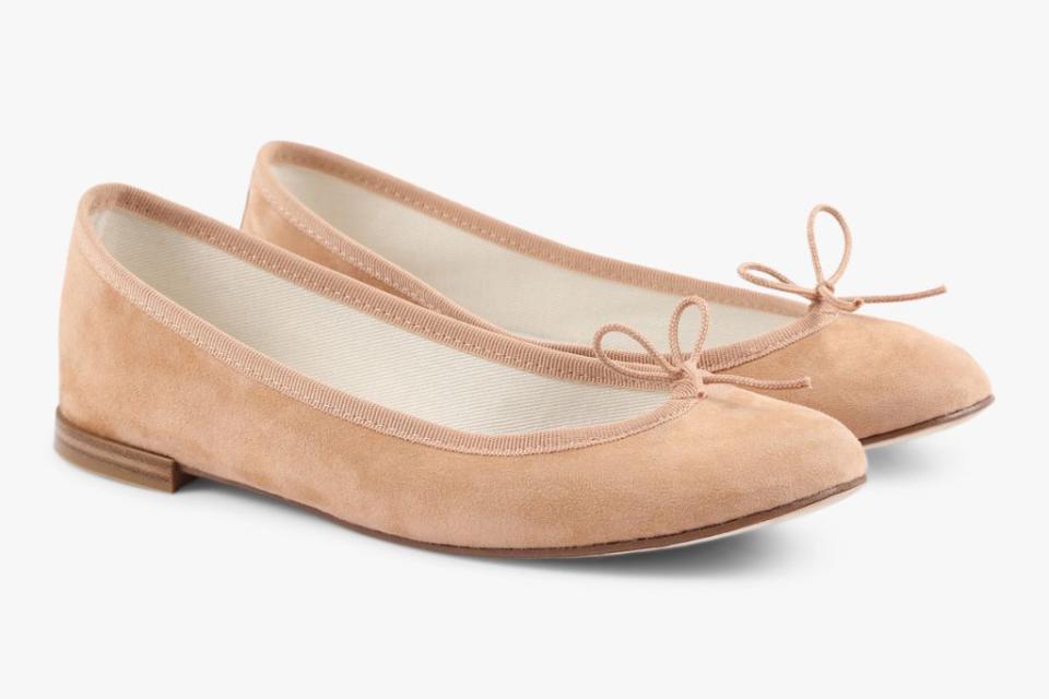 repetto, repetto ballet flat, repetto ballerina, ballerina, shoes, fall 2020 shoe trends, fashion trends