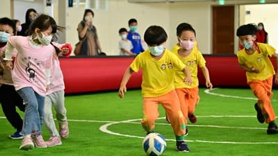 台中市賀歲盃幼兒足球賽開踢，東勢樂活運動館展活力。（台中市運動局提供）