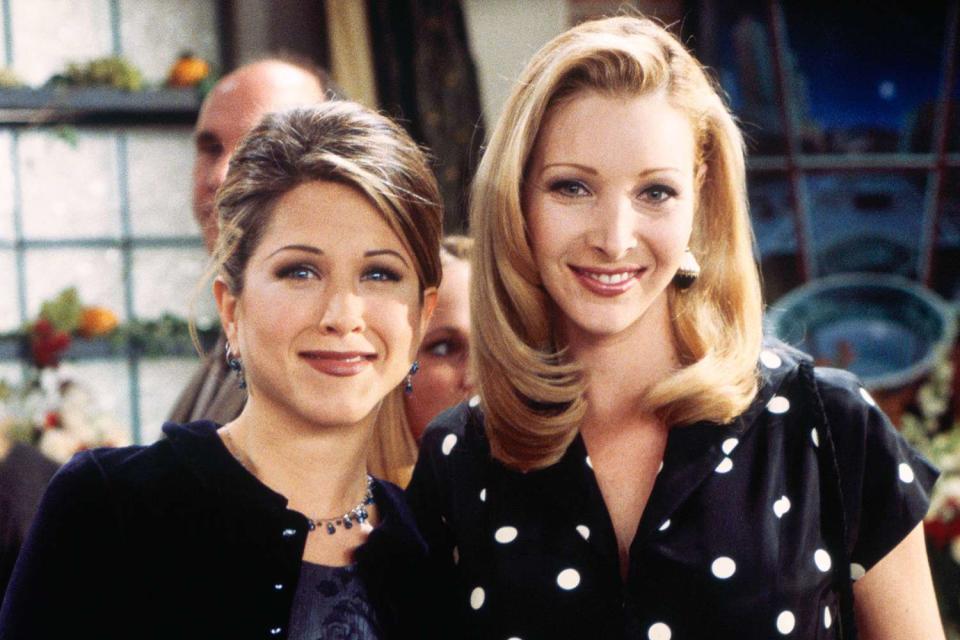 <p>Paul Drinkwater/NBCU Photo Bank/NBCUniversal/Getty</p> Jennifer Aniston (left) and Lisa Kudrow (right) on the set of 