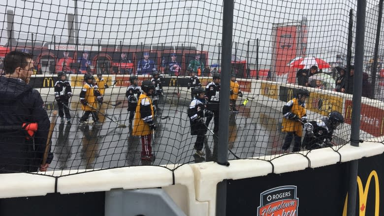 Hometown Hockey Tour gets wet welcome in Saint John