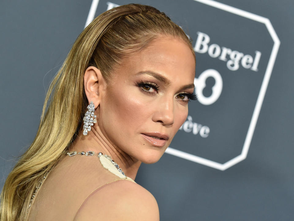 Wann Jennifer Lopez Alex Rodriguez heiraten kann, weiß sie derzeit selbst nicht. (Bild: DFree / Shutterstock)