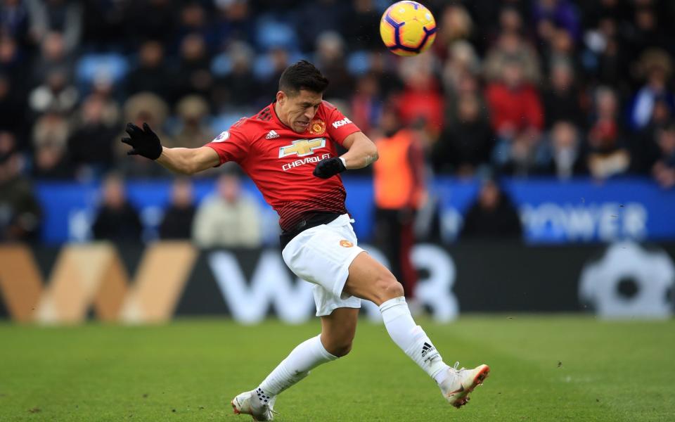 Alexis Sanchez cut an exasperated figure in a Manchester United shirt again - Getty Images Europe