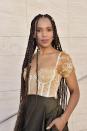 <p>Kerry Washington adorned her XXL twists with gold and pearl ornaments.</p>