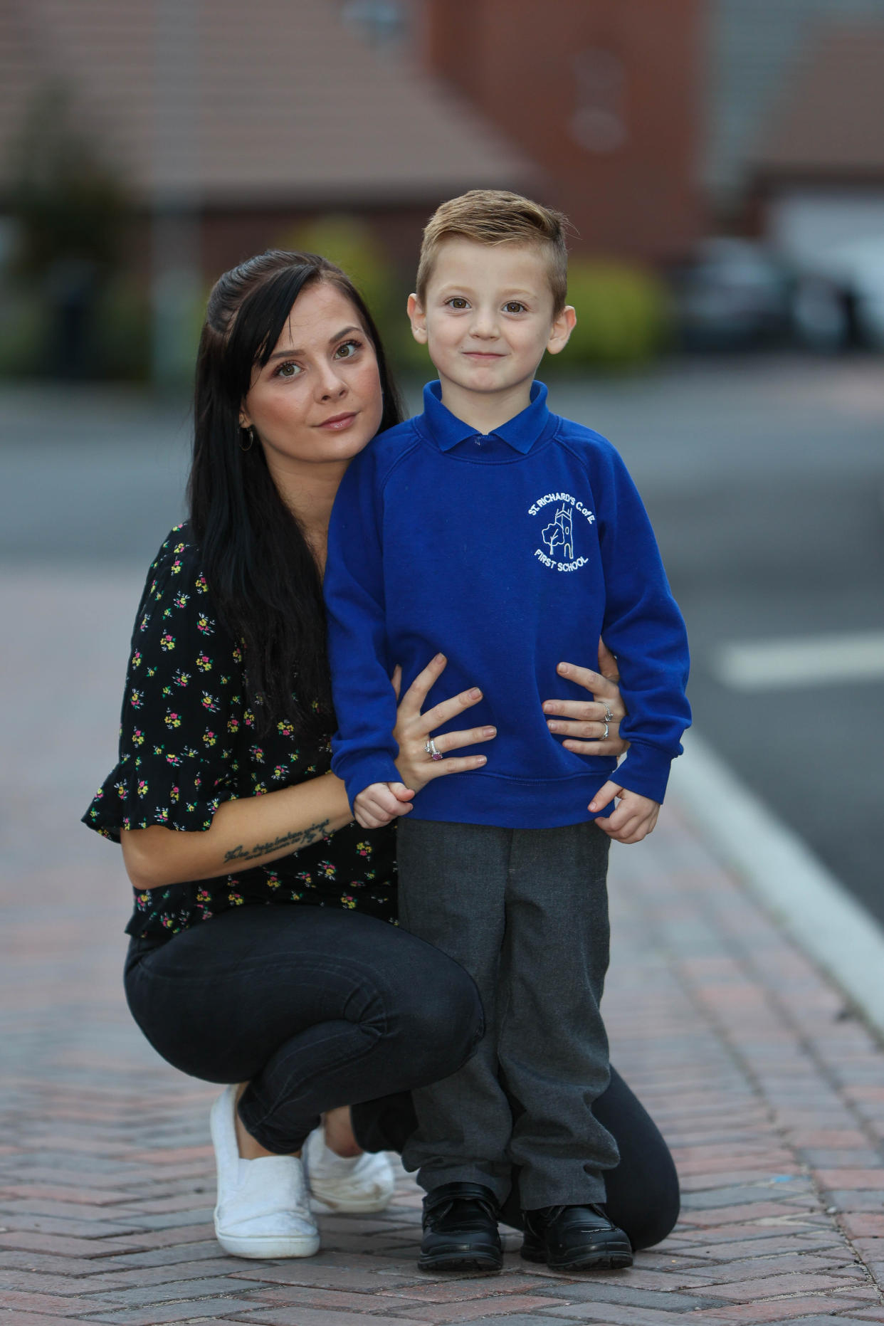 Alfie Summers with his mother Katrina Deegan