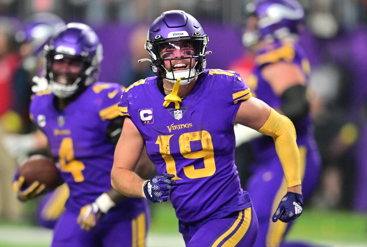 Dane Mizutani: How will the Vikings respond to their first win? That is the  real test.