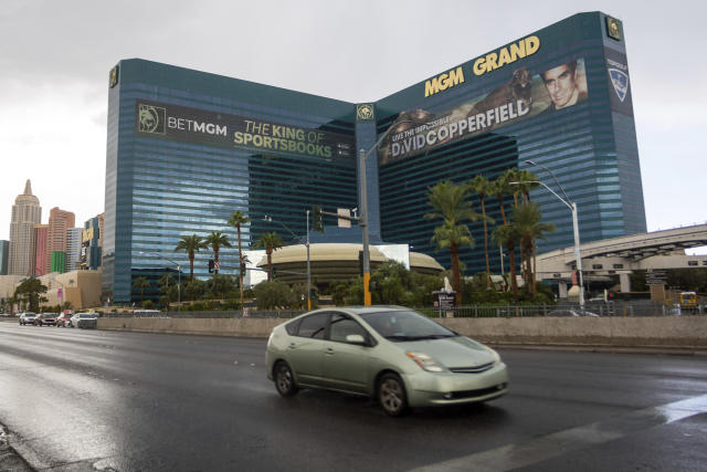 Fabled Las Vegas casino closes after 60 years