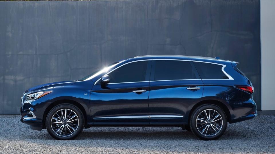 <p><strong>2019 Infiniti QX60:</strong></p> <p>Retail Price: <strong>$52,150</strong><br> Average Transaction: <strong>$45,279</strong><br> Savings: <strong>$6,871</strong><br> Percentage Discount: <strong>13.2%</strong></p> <hr> <p><strong>2019 Infiniti Q70:</strong></p> <p>Retail Price: <strong>$54,420</strong><br> Average Transaction: <strong>$47,759</strong><br> Savings: <strong>$6,661</strong><br> Percentage Discount: <strong>12.2%</strong></p>