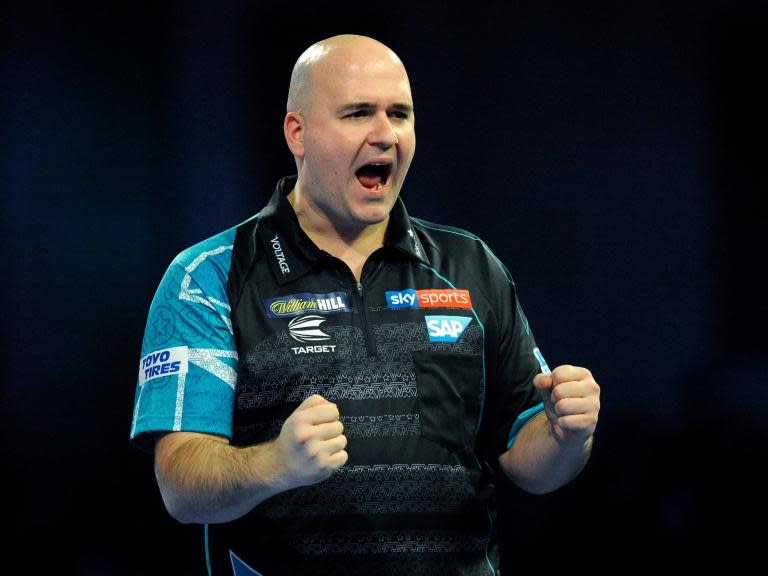 World Darts Championship 2018: Rob Cross begins title defence with comeback win over Jeffrey de Zwaan