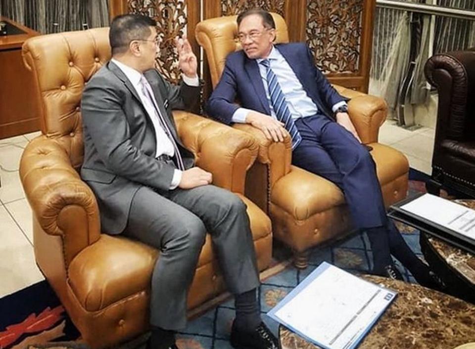 Azmin uploaded a picture of Anwar and him conversing in detail during the meeting in Parliament. — Picture courtesy of Instagram/azmin_ali