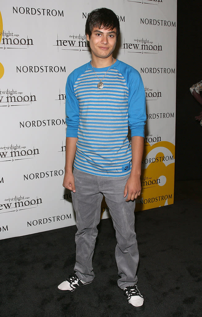 Twilight Saga New Moon Press Tour 2009 Kiowa Gordon