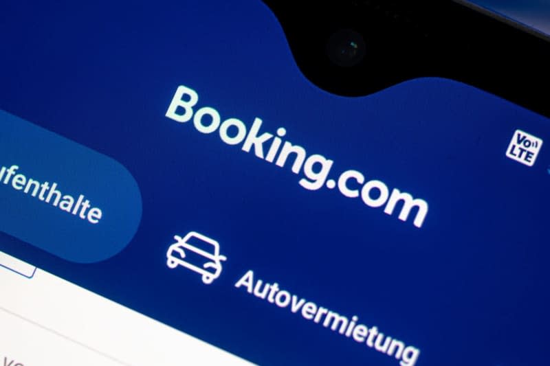 The app of the travel portal Booking.com is shown on a smartphone. The European Commission on Monday announced it has decided to list travel website Booking.com as a "gatekeeper" under the European Union's digital competition law, the Digital Markets Act (DMA). Fabian Sommer/dpa