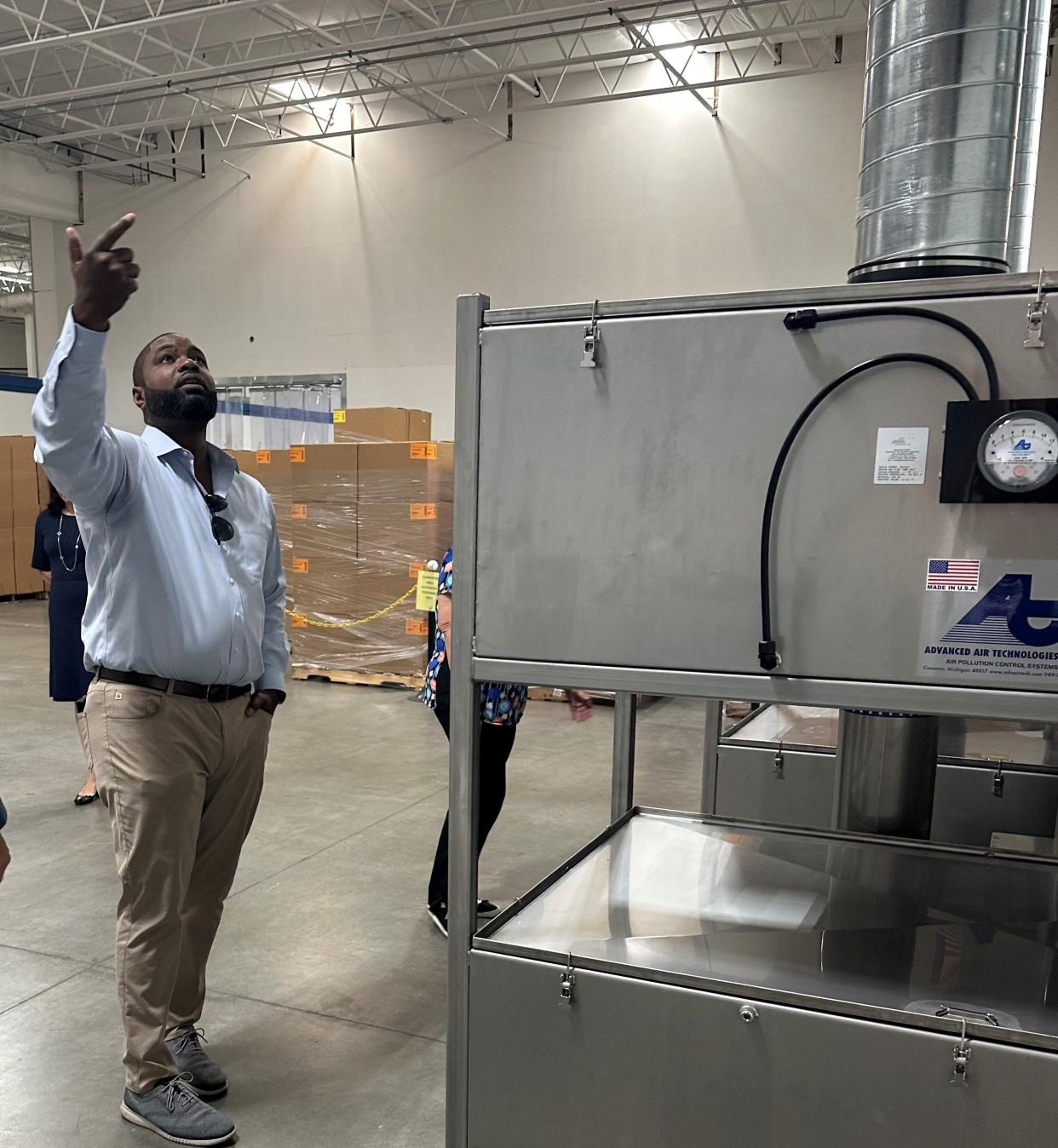 Naples Congressman Byron Donalds tours a Fort Myers medical sterilization plant Friday. The facility, which released unfiltered carcinogenic ethylene oxide into the air for 12 years, recently installed scrubbers designed to remove more than 99% of the pollutant.